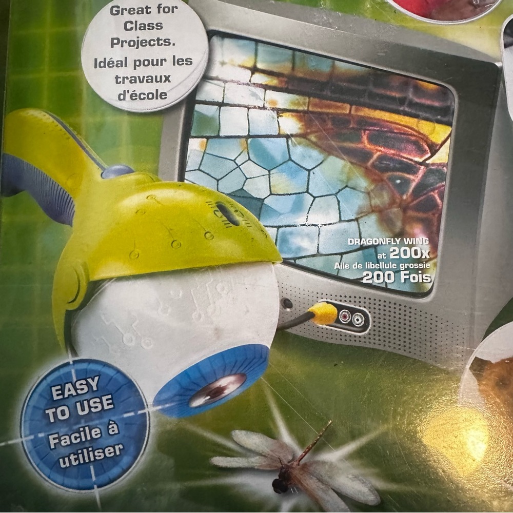 Science Magnifier Eyeclops magnifying toy for science and fun